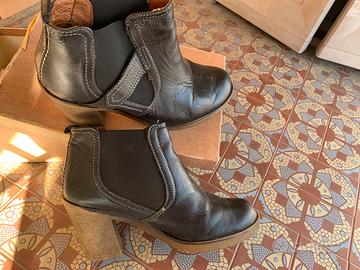 Stivaletti vera pelle neri 37 Made in Italy