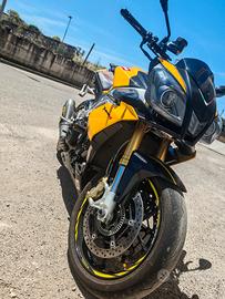 Aprilia tuono V4 aprc