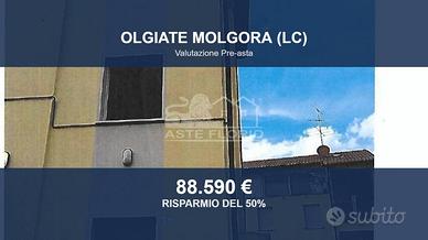 Immobile in asta di 110 m² con più di 5 locali e b
