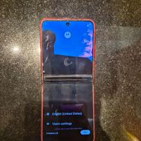 Motorola Razr 40 Ultra con display non funzionante
