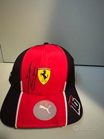 Cappellino Leclerc firmato