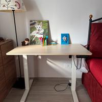 Scrivania regolabile