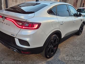 Renault Arkana
1.6 Hybrid E-Tech R.S. Line 