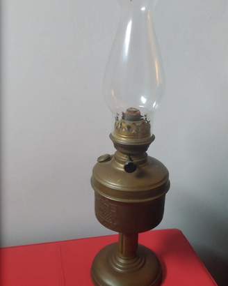 Lume a petrolio