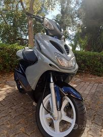 Yamaha Aerox 50