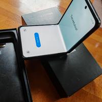 Samsung Galaxy ZFlip3 5g