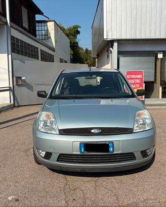 Ford Fiesta 1.4 16V 5p. NEOPATENTATI
