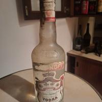Bottiglia vintage Vodka Smirnoff