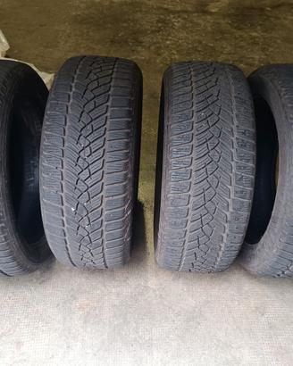 4 Gomme Invernali Fulda 215/55 R17 98V