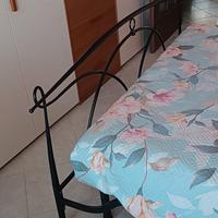 struttura letto in ferro battuto 