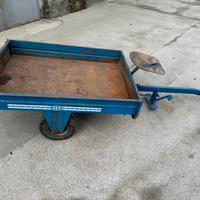 Carrello motocoltivatore con freni