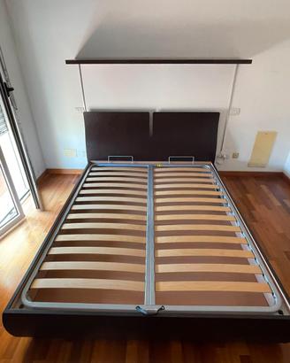 Letto matrimoniale con contenitore