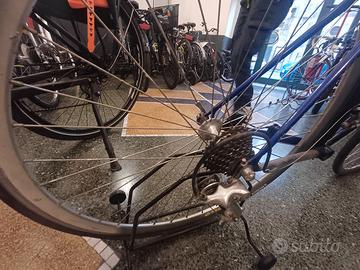 Bicicletta vintage da restaurare