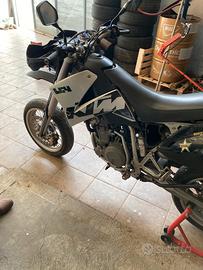 Ktm lc4 motard