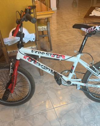 BMX freestyle premium 20” con Pegs -