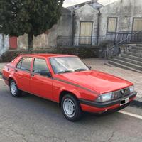 Alfa Romeo 75 prima serie 2.0 ASI del 1986