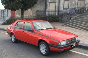 Alfa Romeo 75 prima serie 2.0 ASI del 1986