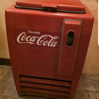Ghiacciaia Coca-cola 