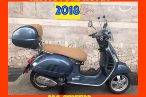 Piaggio Vespa 300 GTS-TOP CASE-PARABREZZA-2018