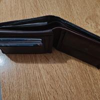 Portafoglio in vera pelle