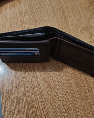 Portafoglio in vera pelle