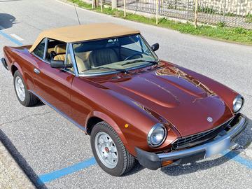 Fiat 124 sport spider Europa