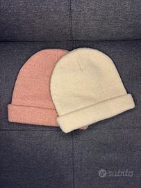 set 2 Cappellini lana