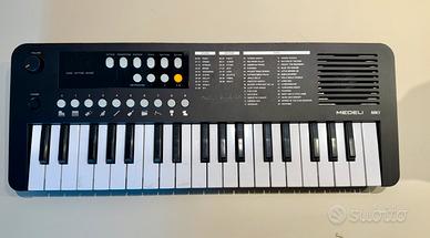 Pianola Medeli MK1