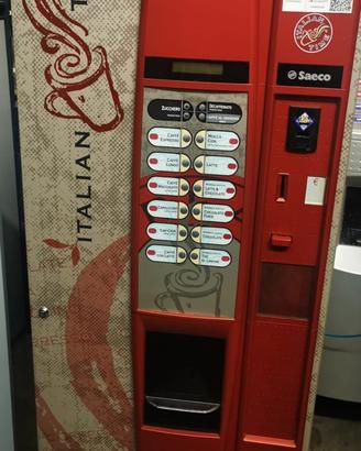 Distributore automatico saeco