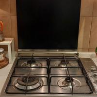 Piano cottura SMEG, 4 fuochi a gas.