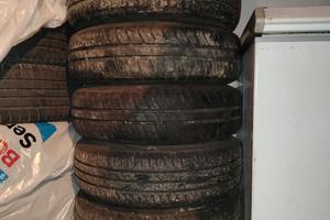 cerchi gommati 165/70/14