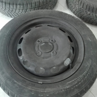 4 cerchi con pneumatici invernali 175/65/r14