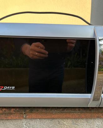 Forno Microonde Delonghi MW500