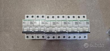 Interruttori magnetotermici Schneider Electric Act