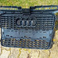 Griglia anteriore AUDI A3 8P1 2.0 TDI S line
