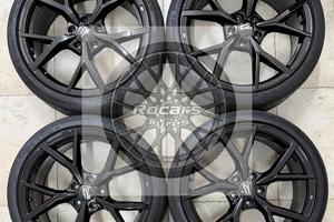 Cerchi 19 neri Golf R Line e pneumatici