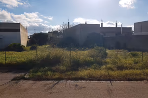 Terreno zona B2  via Quinto Ennio 