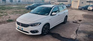 Fiat Tipo 1.6 Mjt S&S SW Lounge
