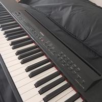 piano Yamaha P90 