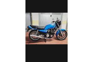 YAMAHA XJ650 D'EPOCA