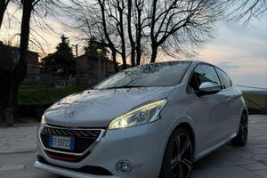 Peugeot 208 gti