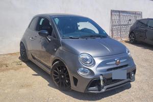 Abarth 595 pista tributo ferrari