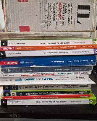 VARI LIBRI DI TESTO PER LICEO SCIENTIFICO