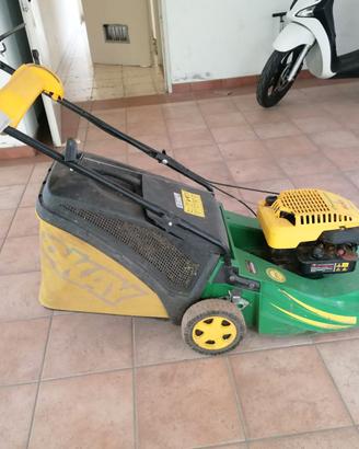 Tagliaerba a benzina
