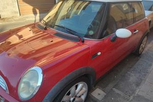  Mini Cooper in buone condizioni!