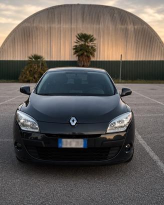 Renault Megane Mégane 1.5 dCi 90CV Attractive