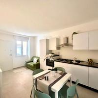 2 locali con cortile
