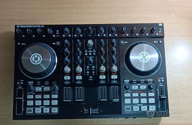 Traktor Kontrol S4 MK2