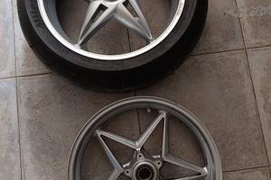 cerchioni MV Agusta brutale 