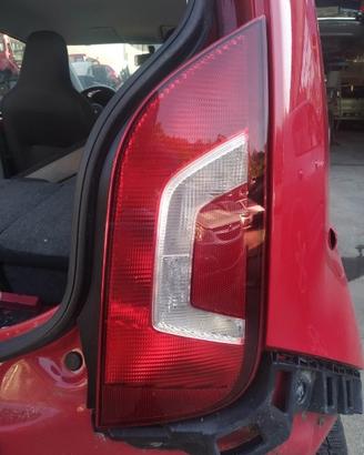 Fanale posteriore destro VOLKSWAGEN UP! del 2016